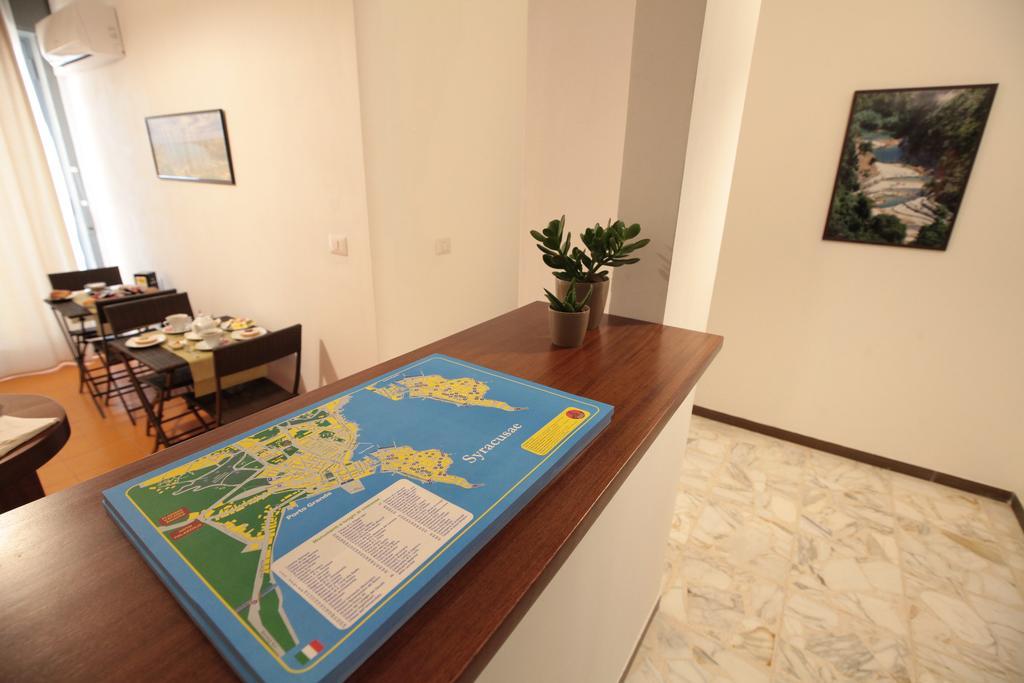 B&B Tari Syracuse Екстер'єр фото